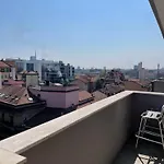 Trilocale Con Vista E Due Bagni Vicino Citylife